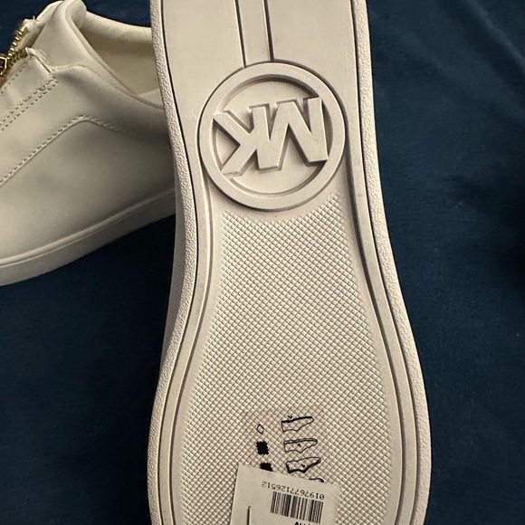 Michaels Kors Women's Keaton Zip Slip-On Sneakers authentic/new/no box - Picture 12 of 14